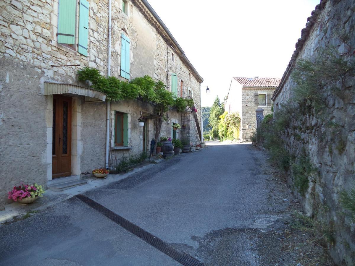 La Dame Blanche Bed & Breakfast Saint-Maurice-d'Ibie Exterior photo